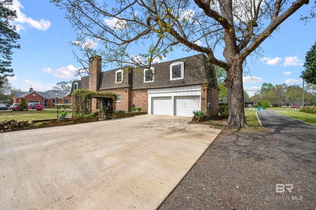 803 S Pensacola Avenue, Atmore, AL 36502