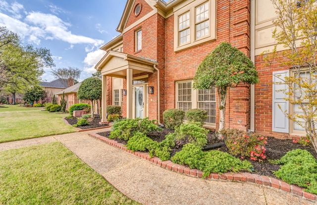 9354 HAWTHORN HILL DR, Germantown, TN 38139