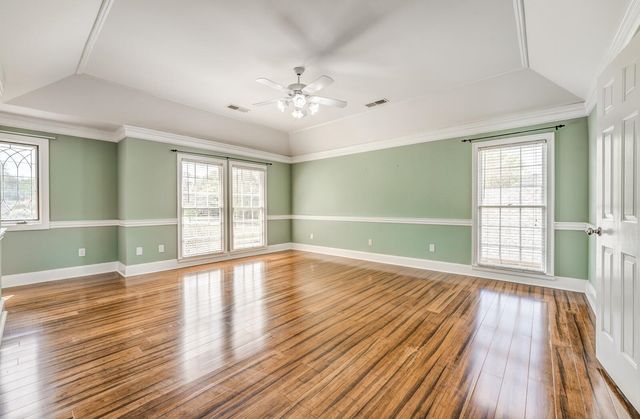 9354 HAWTHORN HILL DR, Germantown, TN 38139