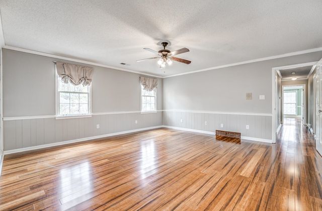 9354 HAWTHORN HILL DR, Germantown, TN 38139