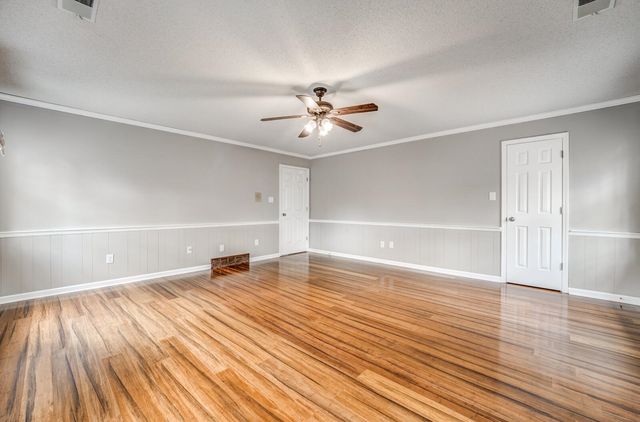 9354 HAWTHORN HILL DR, Germantown, TN 38139