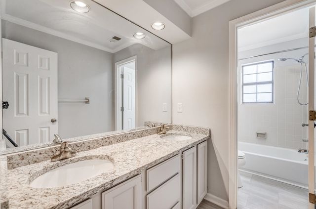 9354 HAWTHORN HILL DR, Germantown, TN 38139