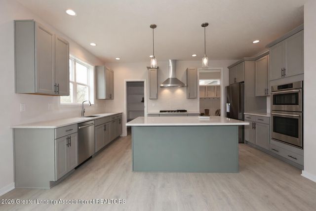 612 Magenta Court, Haslett, MI 48840