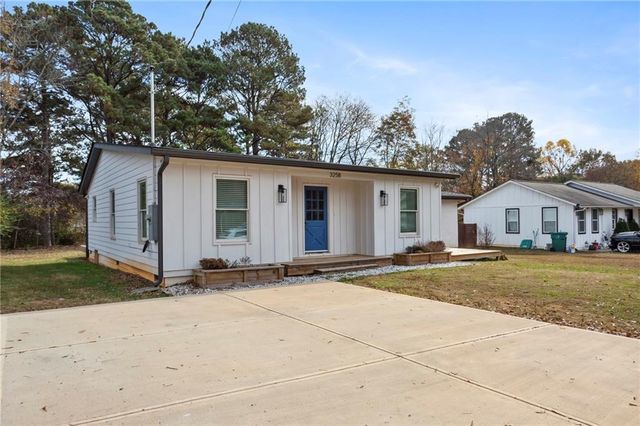 3258 Highland Drive SE, Smyrna, GA 30080