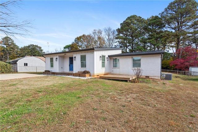 3258 Highland Drive SE, Smyrna, GA 30080