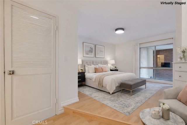 4807 Woodley Avenue 208, Encino, CA 91436