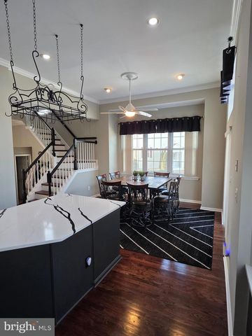 21614 MONMOUTH TER, Ashburn, VA 20147