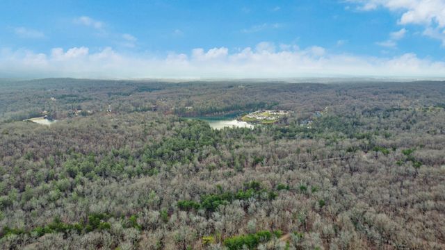 149 Sugarbush Cir, Crossville, TN 38558