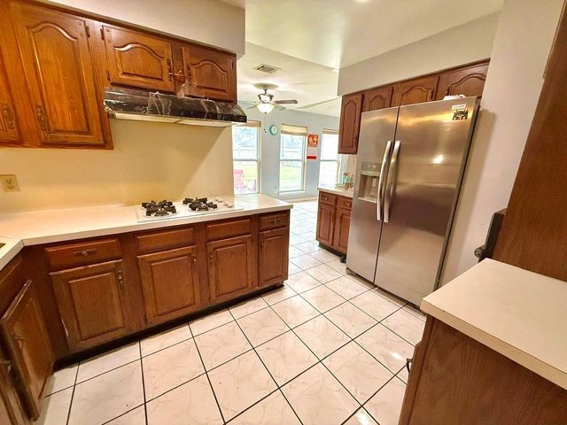 8026 Suspiro Drive, Houston, TX 77083