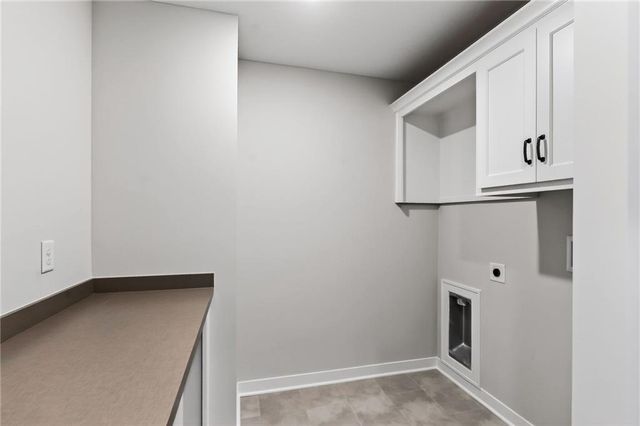 7616 N Booth Avenue, Kansas City, MO 64158