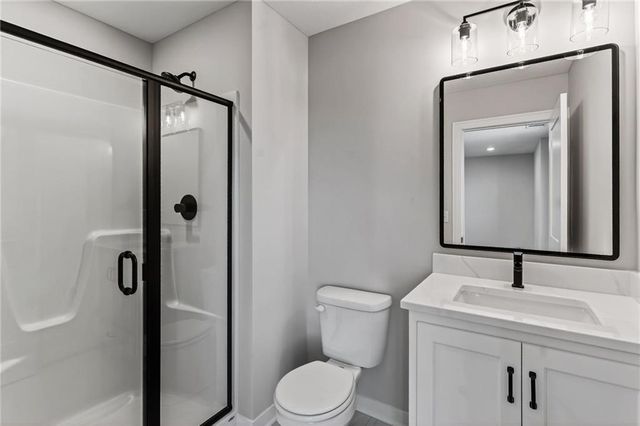 7616 N Booth Avenue, Kansas City, MO 64158