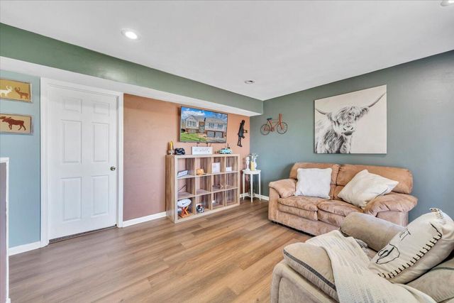 3622 View AVE, Roanoke, VA 24018