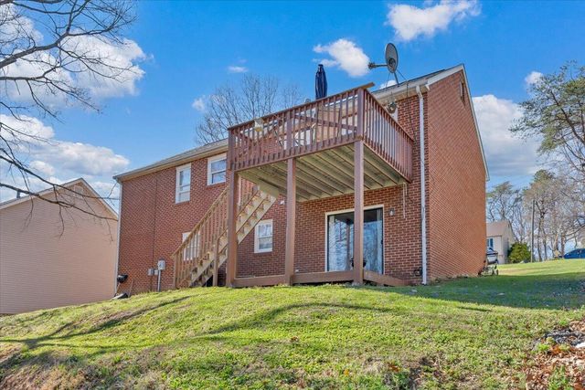 3622 View AVE, Roanoke, VA 24018