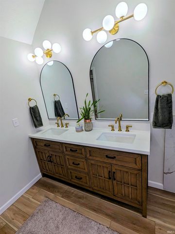 50577 King Richard Way, Granger, IN 46530
