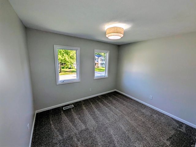 50577 King Richard Way, Granger, IN 46530
