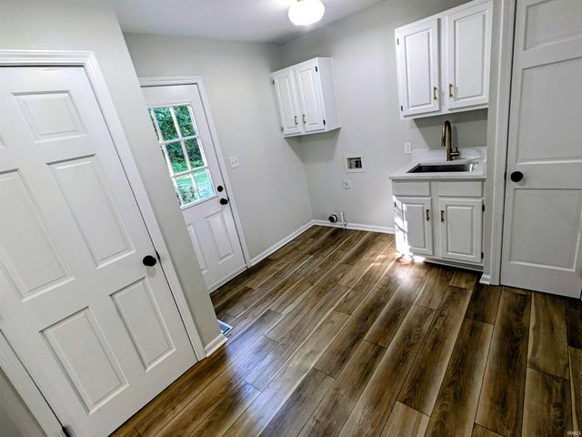 50577 King Richard Way, Granger, IN 46530