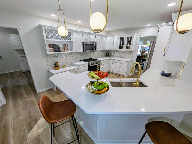 50577 King Richard Way, Granger, IN 46530