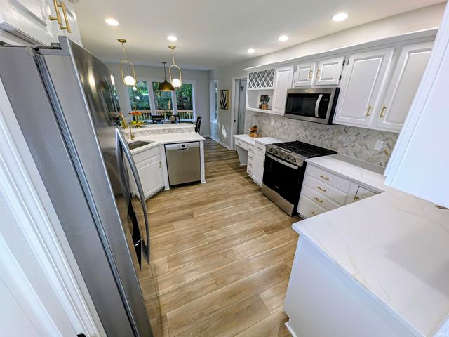50577 King Richard Way, Granger, IN 46530