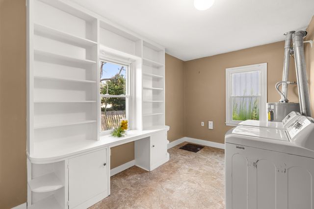 6116 Harwood Drive, Des Moines, IA 50312