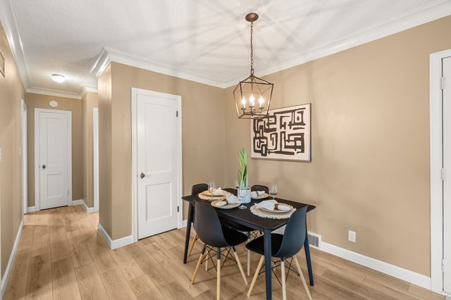 6116 Harwood Drive, Des Moines, IA 50312