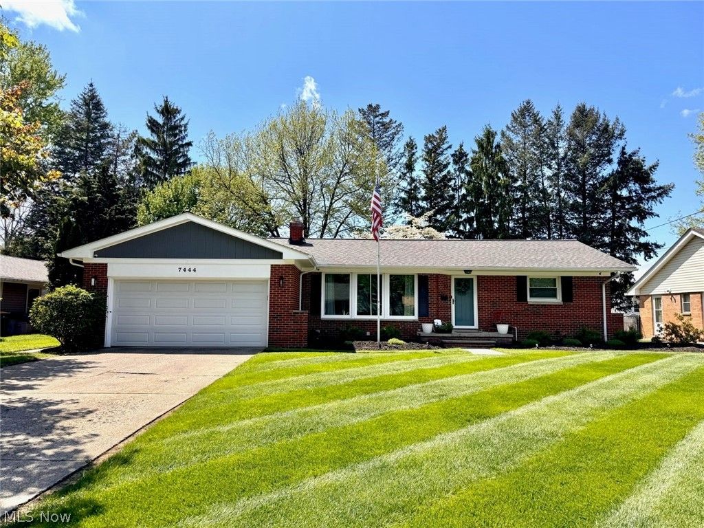 7444 Carole Drive, Mentor, OH 44060