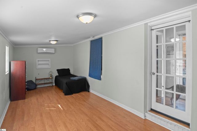 219 Motor Boat Club Road, Greenville, SC 29611