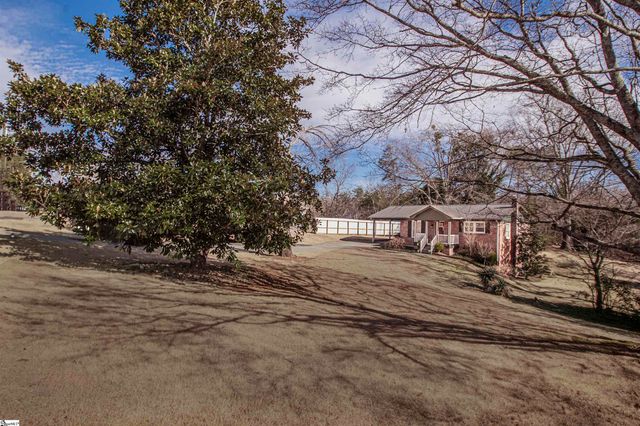 219 Motor Boat Club Road, Greenville, SC 29611