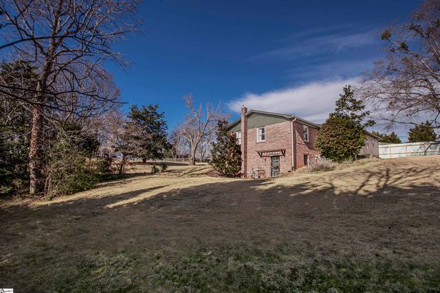 219 Motor Boat Club Road, Greenville, SC 29611