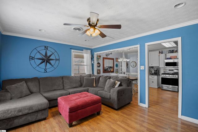 219 Motor Boat Club Road, Greenville, SC 29611