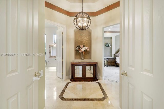 18989 SE Windward Island Ln, Jupiter, FL 33458