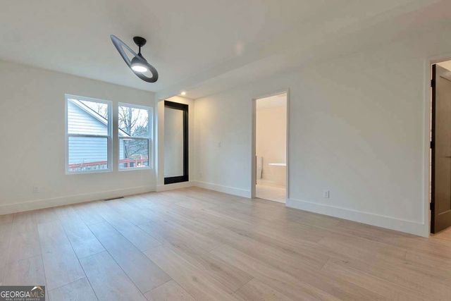 2372 Smokehouse Path, Lawrenceville, GA 30044