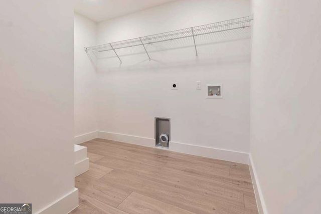 2372 Smokehouse Path, Lawrenceville, GA 30044