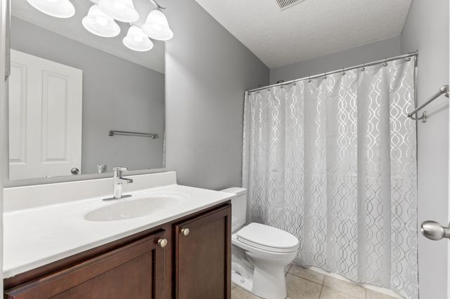 6501 Walnut Fork Drive, Westerville, OH 43081