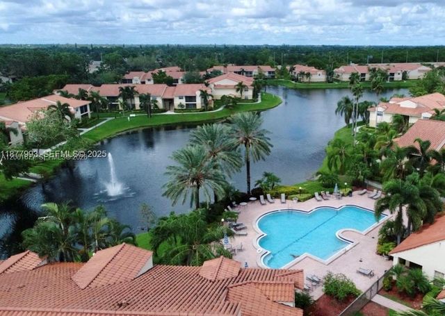 1285 SW 46th Avenue 2706, Pompano Beach, FL 33069
