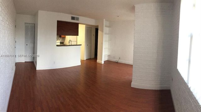 1285 SW 46th Avenue 2706, Pompano Beach, FL 33069