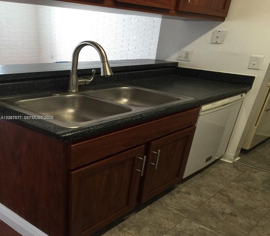 1285 SW 46th Avenue 2706, Pompano Beach, FL 33069