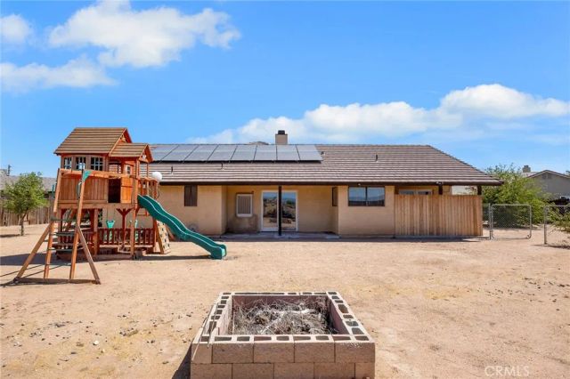 14478 Amador Court, Apple Valley, CA 92307