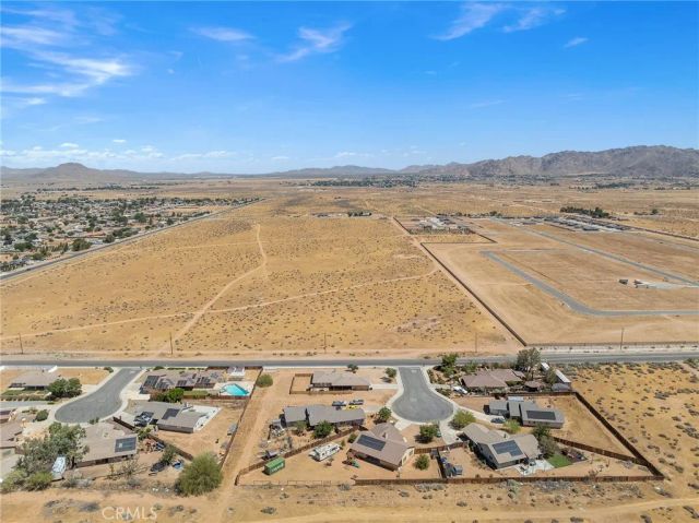14478 Amador Court, Apple Valley, CA 92307