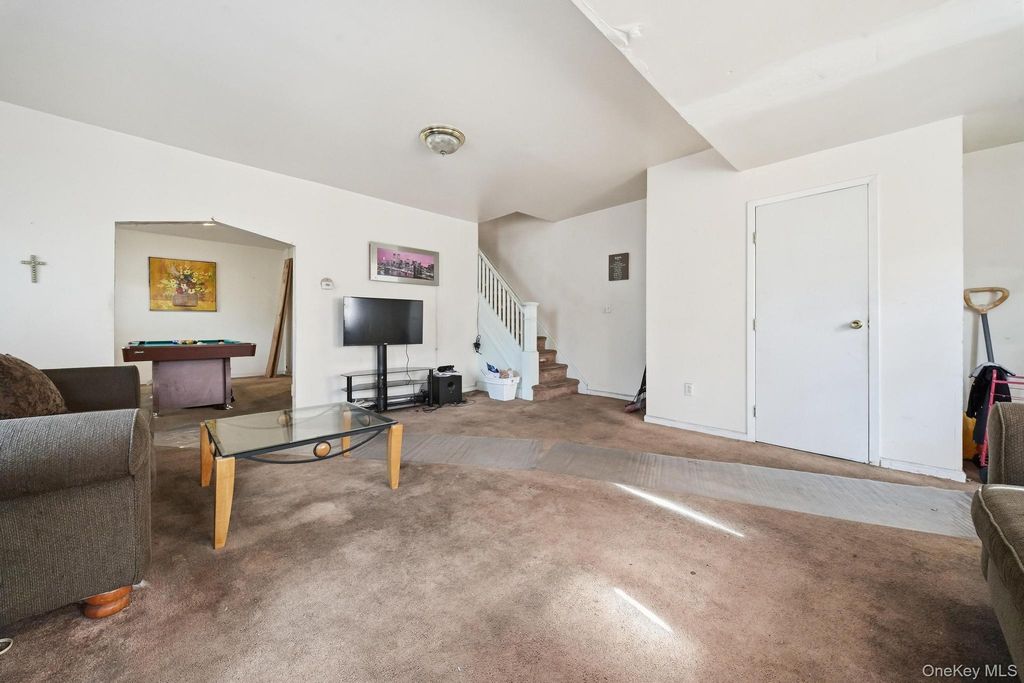 188-01 Mangin Avenue, Saint Albans, NY 11412 — photo 4