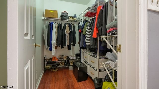 73 Laurelwood Ct, Rockaway Twp., NJ 07866