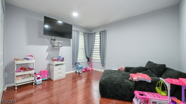 73 Laurelwood Ct, Rockaway Twp., NJ 07866