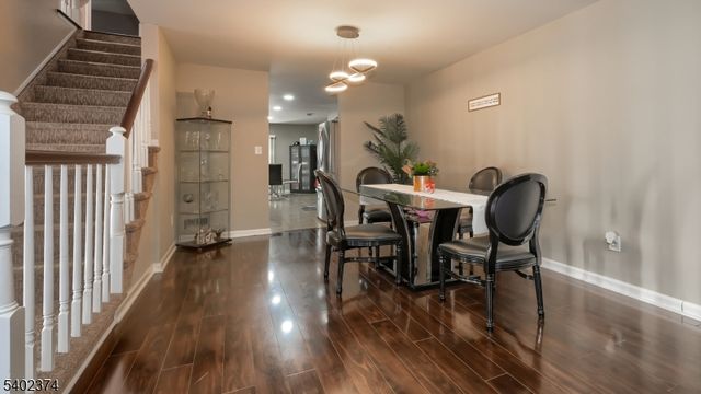 73 Laurelwood Ct, Rockaway Twp., NJ 07866