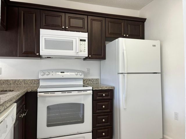 18106 Glenmoor Drive, West Palm Beach, FL 33409
