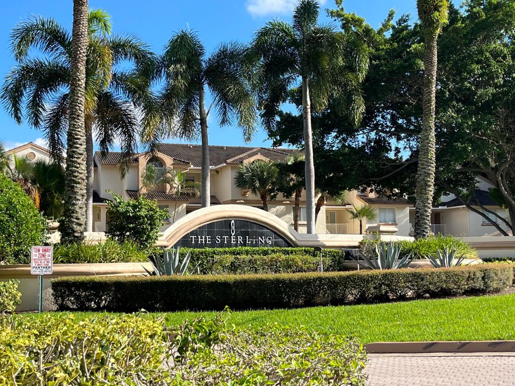 18106 Glenmoor Drive, West Palm Beach, FL 33409
