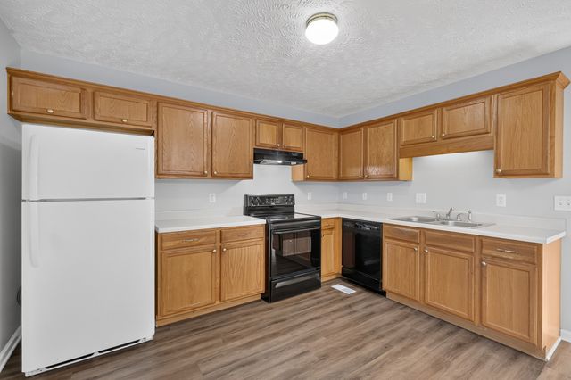 2109 Dothan Dr, Murfreesboro, TN 37128