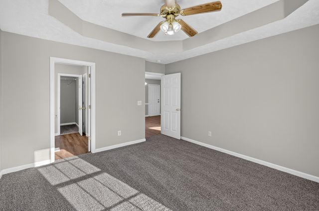 2109 Dothan Dr, Murfreesboro, TN 37128