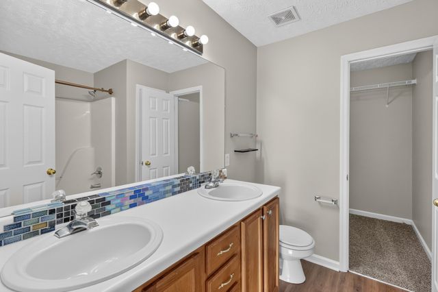 2109 Dothan Dr, Murfreesboro, TN 37128