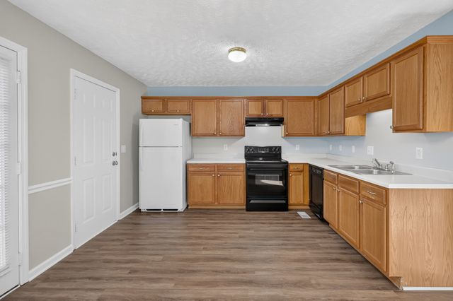 2109 Dothan Dr, Murfreesboro, TN 37128
