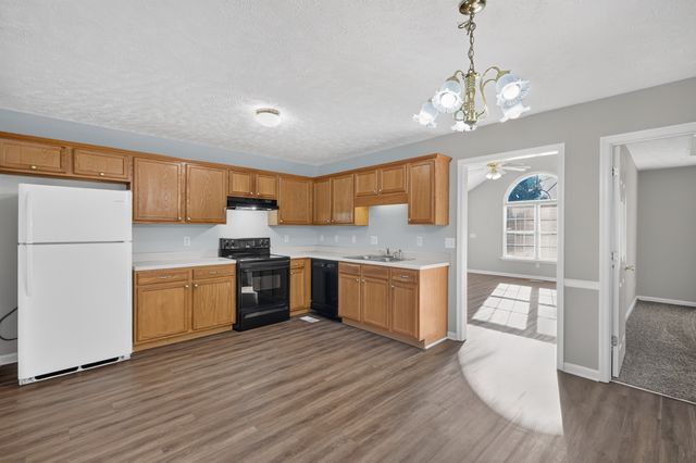 2109 Dothan Dr, Murfreesboro, TN 37128