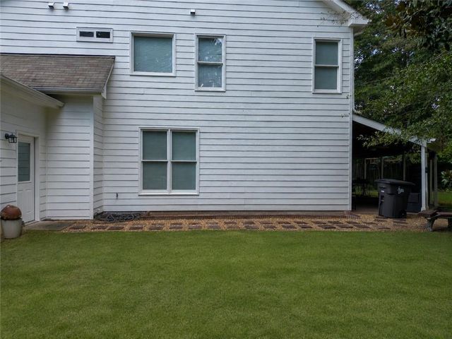 5834 Webb Forest Court, Powder Springs, GA 30127